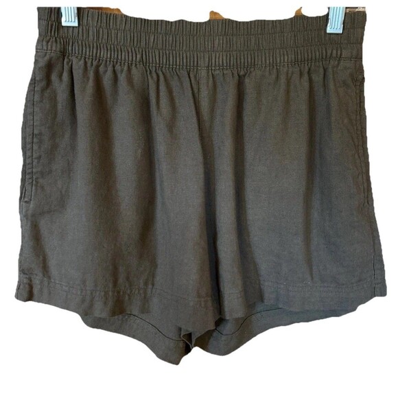 Old Navy Pants - Old Navy Linen Blend Shorts Olive Green Comfort Waist Sz XS 3.5" Inseam Summer